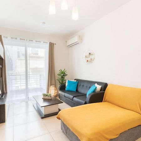 2 Bedroom In Central St Julians Prime Location In Paceville Apt 3 By Vaganza Saint Julian's エクステリア 写真