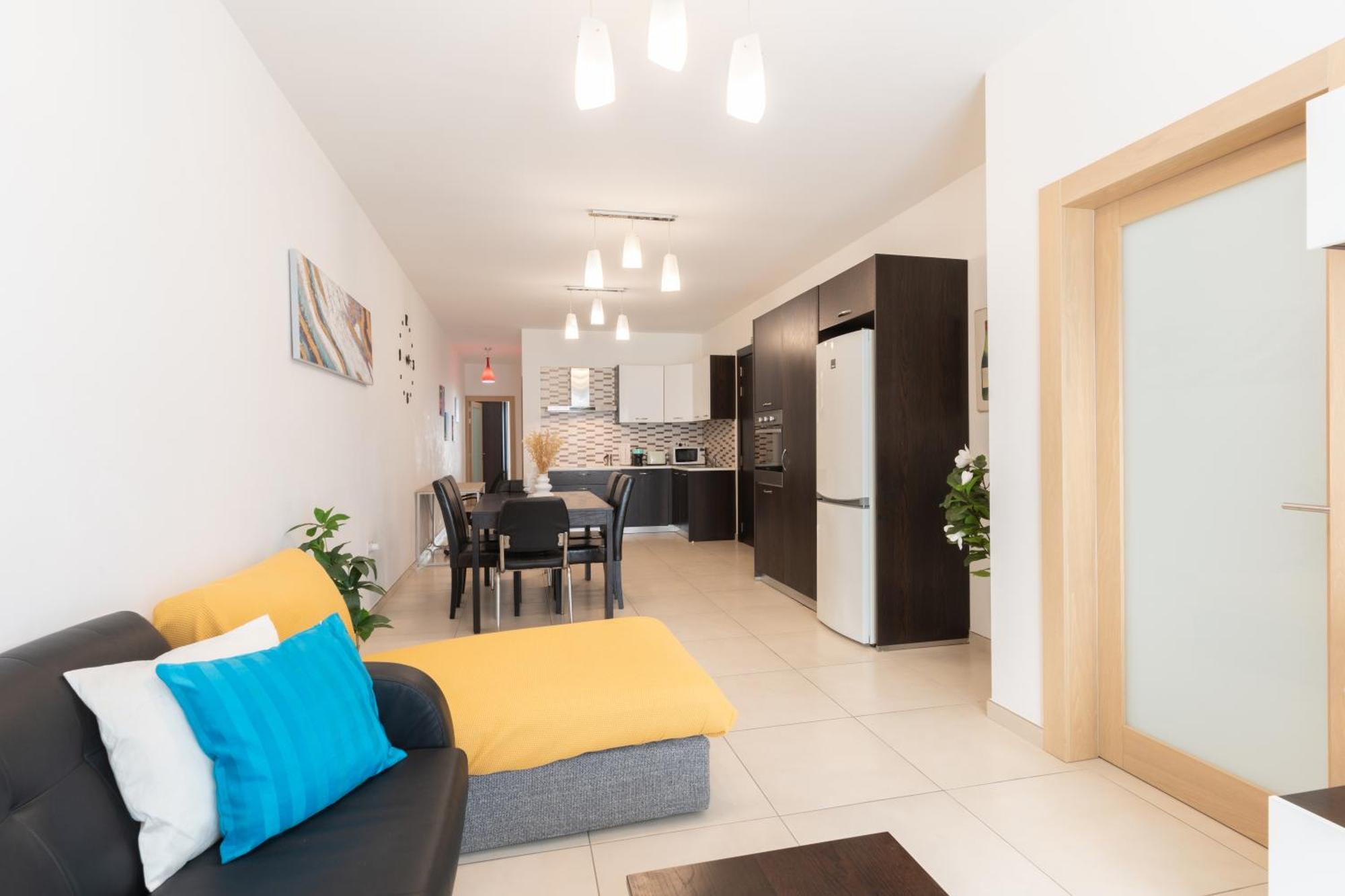 2 Bedroom In Central St Julians Prime Location In Paceville Apt 3 By Vaganza Saint Julian's エクステリア 写真