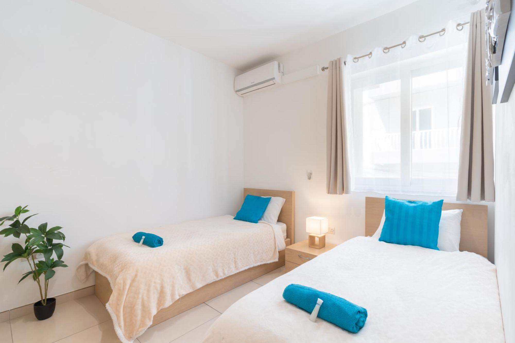 2 Bedroom In Central St Julians Prime Location In Paceville Apt 3 By Vaganza Saint Julian's エクステリア 写真